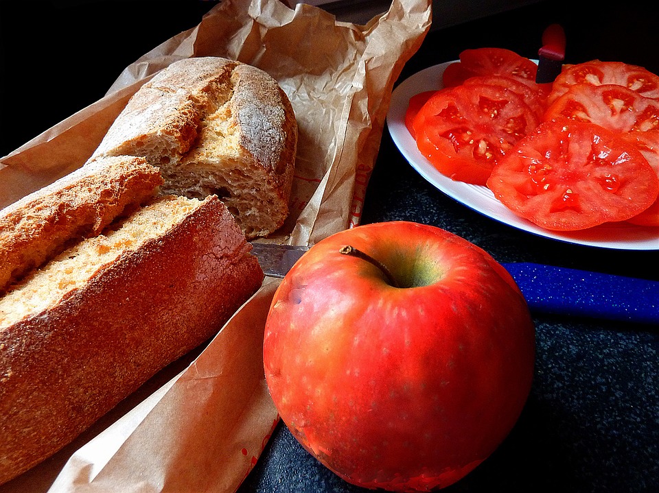 Curiosidades y origen del pan con tomate Curiosidades y origen del pan con tomate